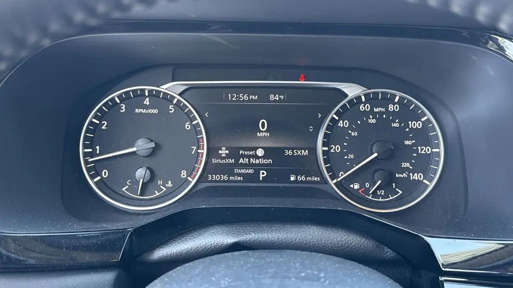 2023 Nissan Pathfinder SV