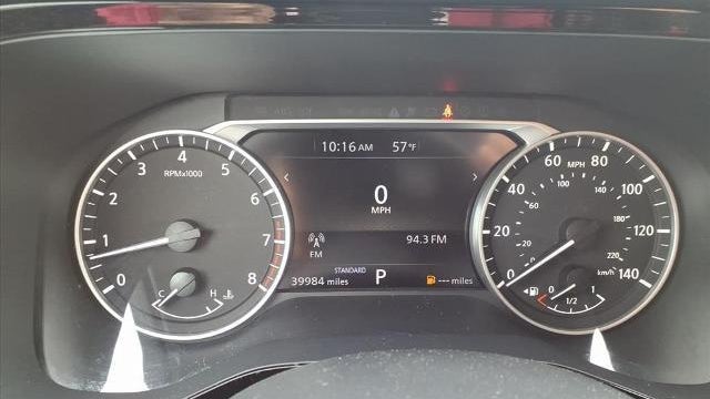 2025 Nissan Pathfinder SV