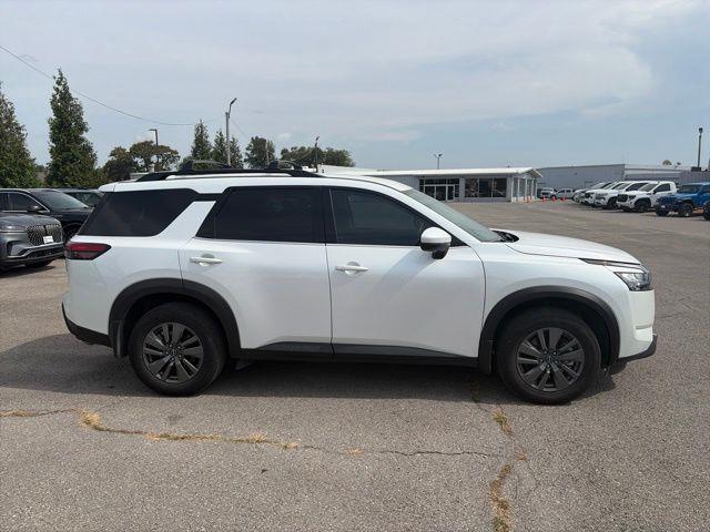 2025 Nissan Pathfinder - $31,859