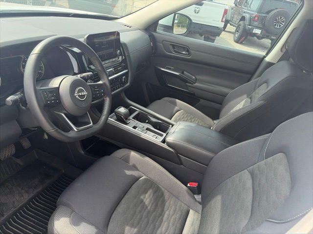 2025 Nissan Pathfinder - $31,859