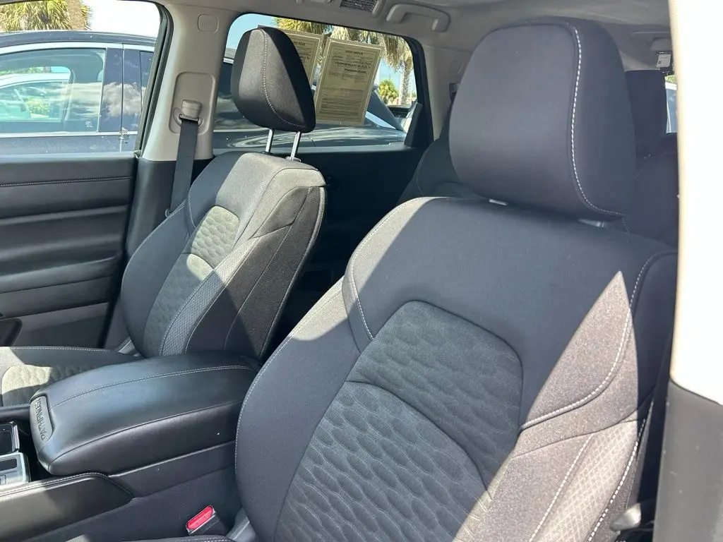 2025 Nissan Pathfinder - $29,319