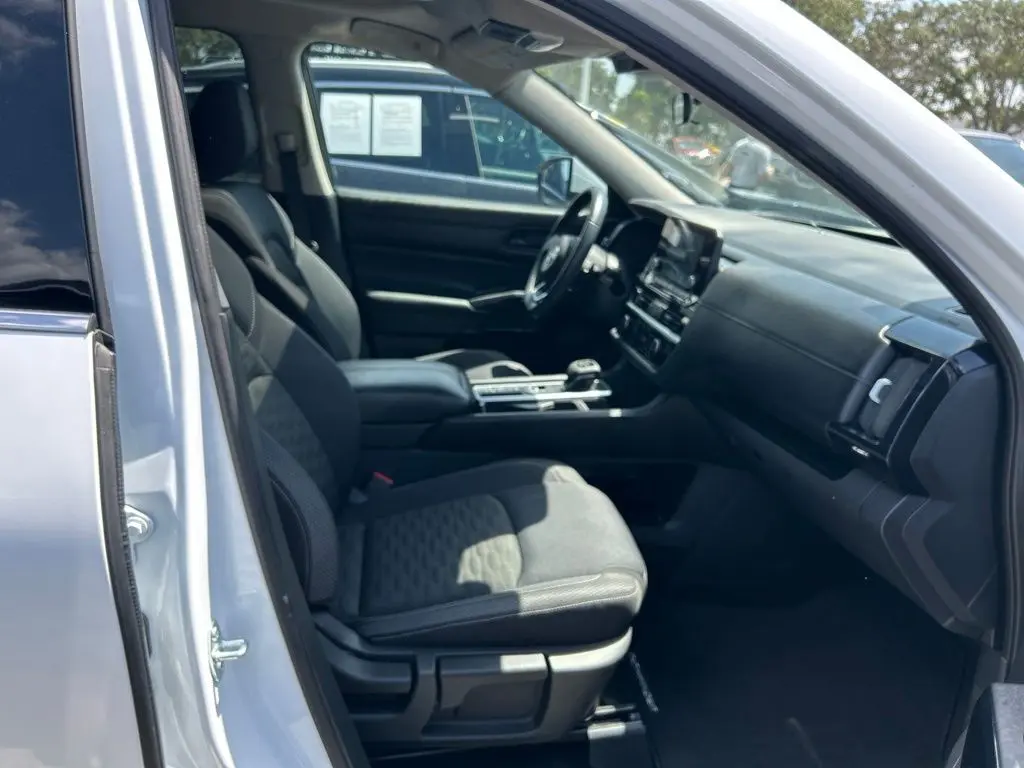 2025 Nissan Pathfinder - $29,319