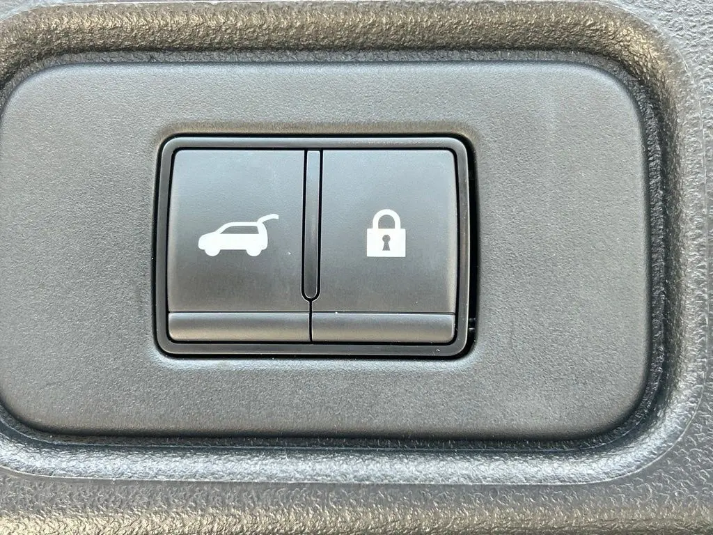 2025 Nissan Pathfinder - $29,319