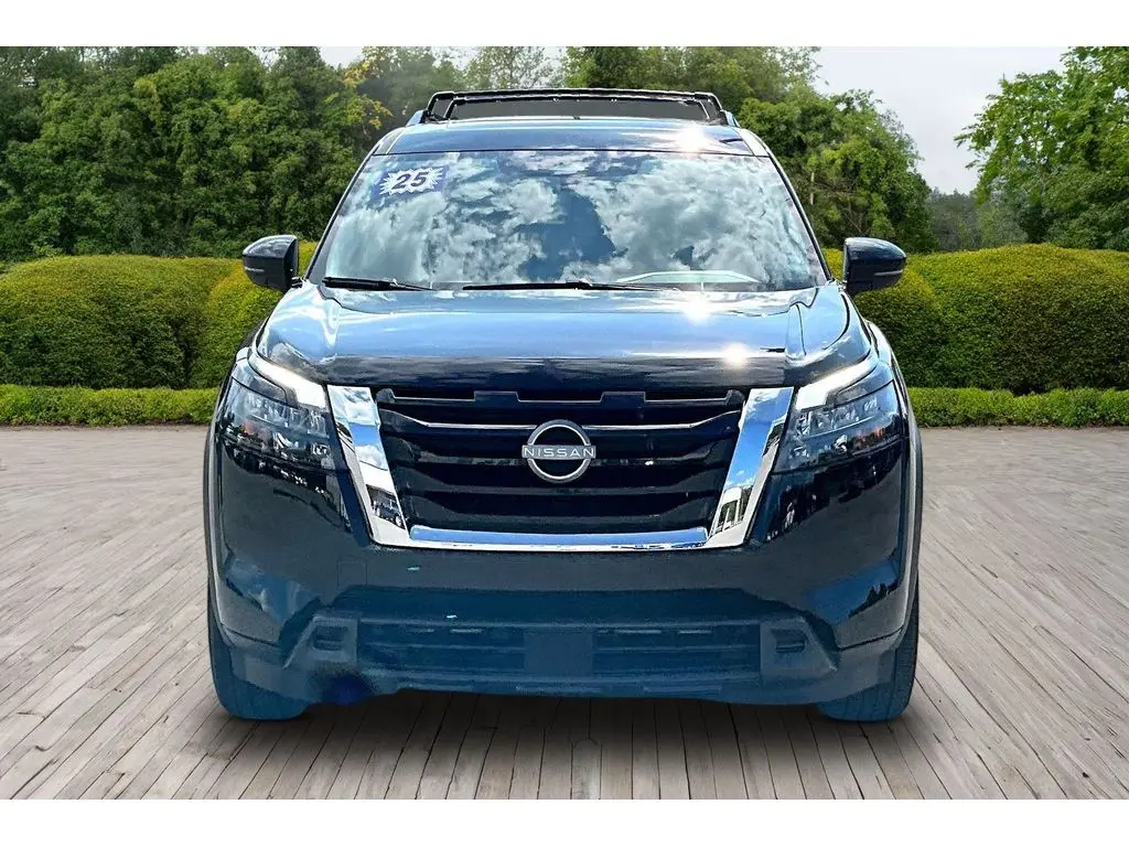 2025 Nissan Pathfinder - $30,600