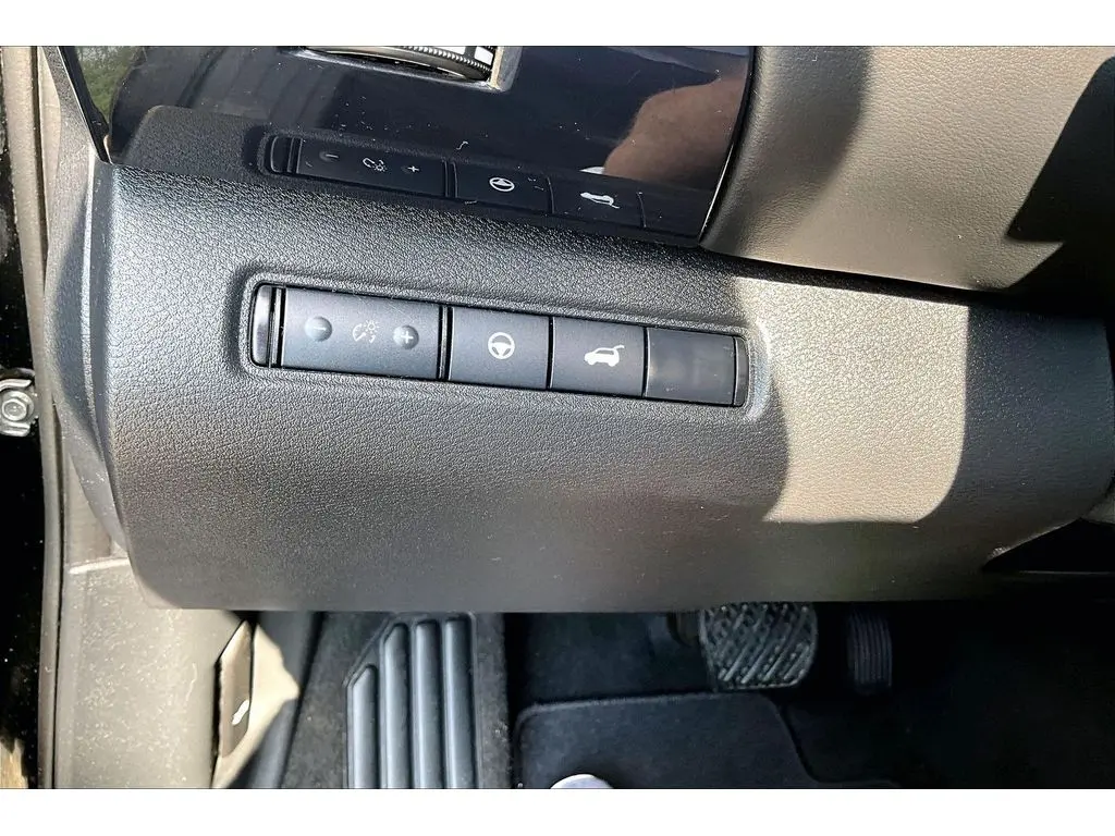 2025 Nissan Pathfinder - $30,600
