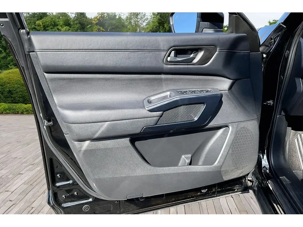 2025 Nissan Pathfinder - $30,600