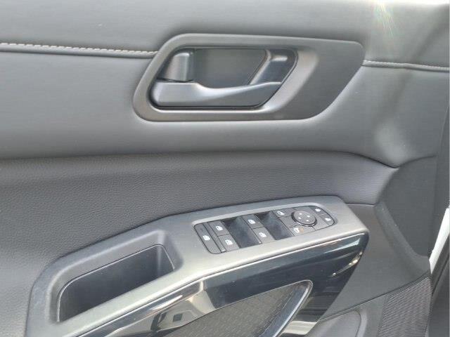 2025 Nissan Pathfinder - $30,371