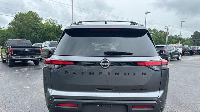 2023 Nissan Pathfinder SV