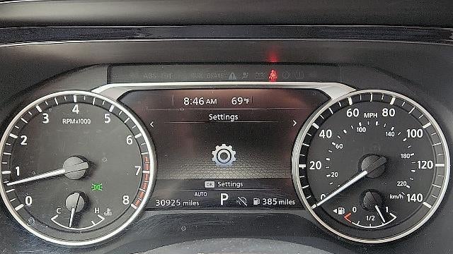 2025 Nissan Pathfinder SV