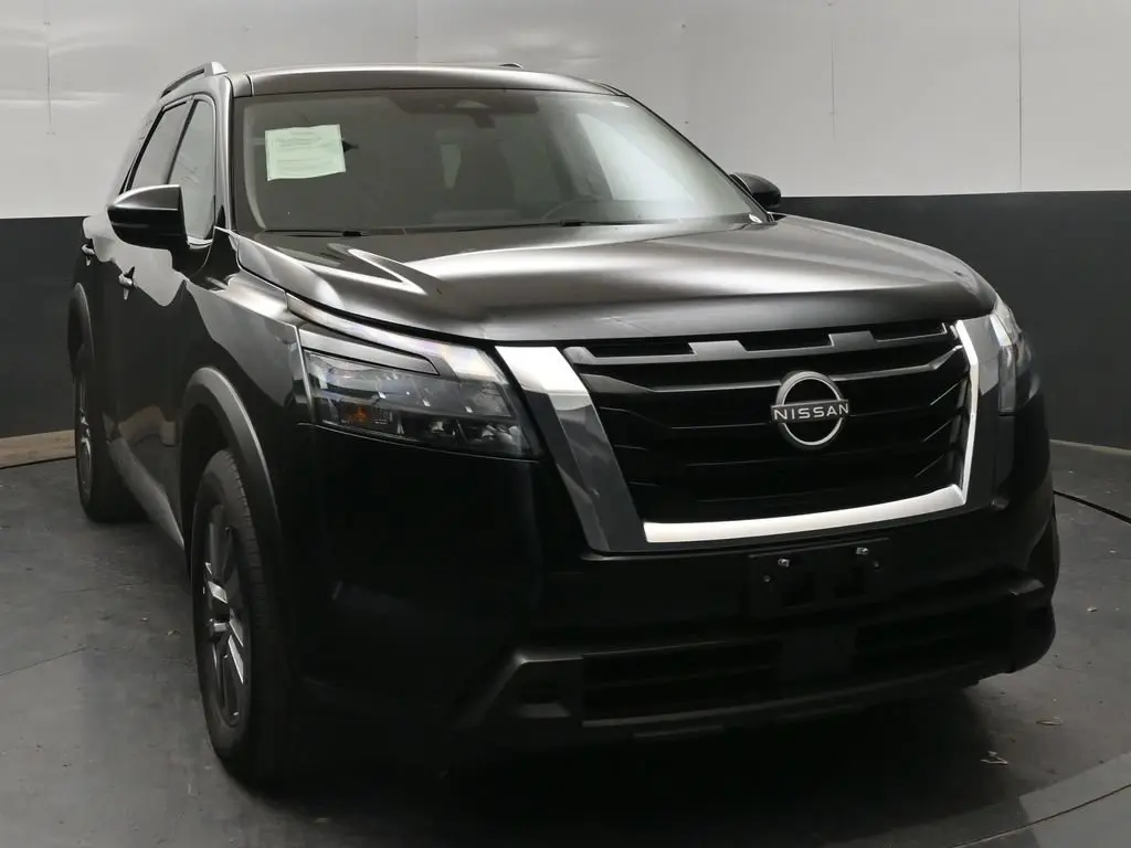 2025 Nissan Pathfinder - $29,998