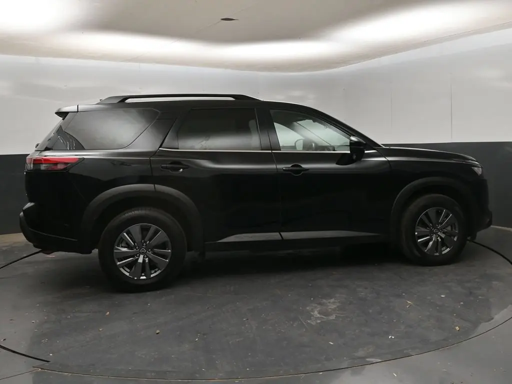 2025 Nissan Pathfinder - $29,998