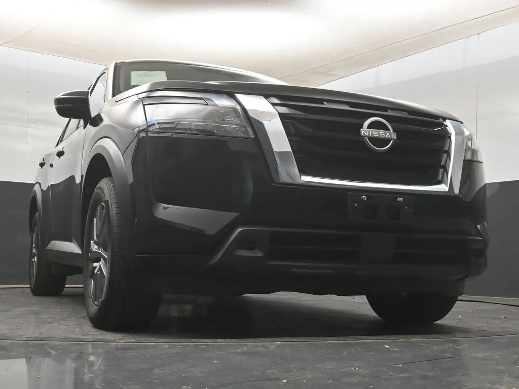 2025 Nissan Pathfinder - $29,998