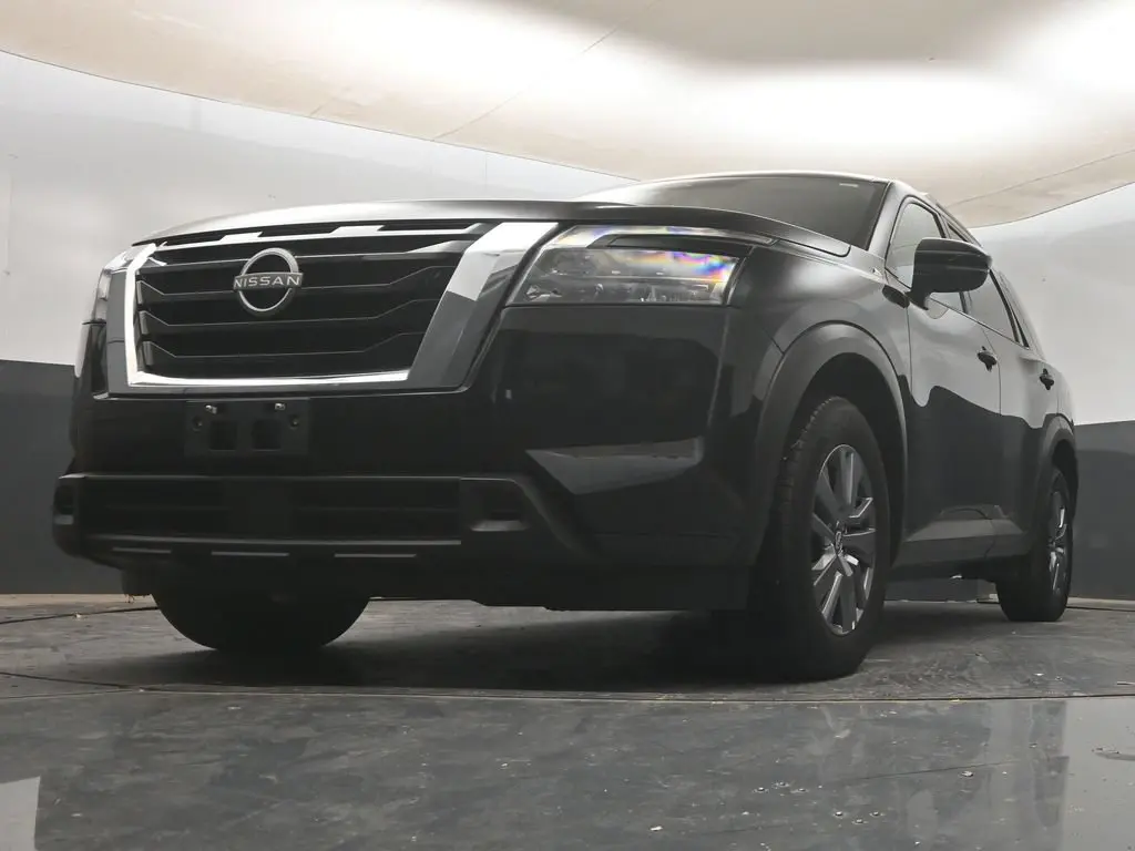 2025 Nissan Pathfinder - $29,998