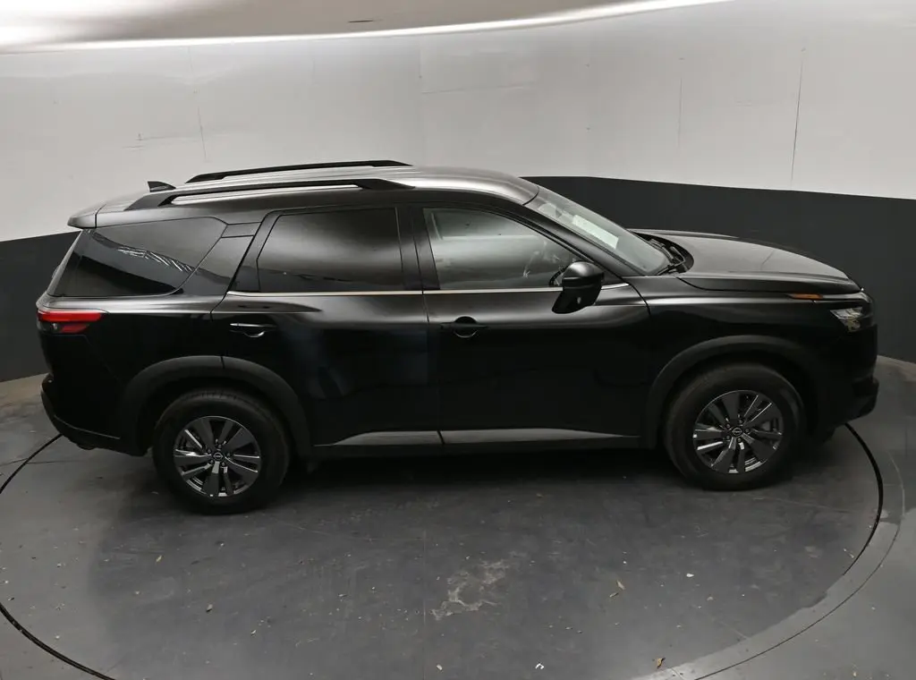 2025 Nissan Pathfinder - $29,998