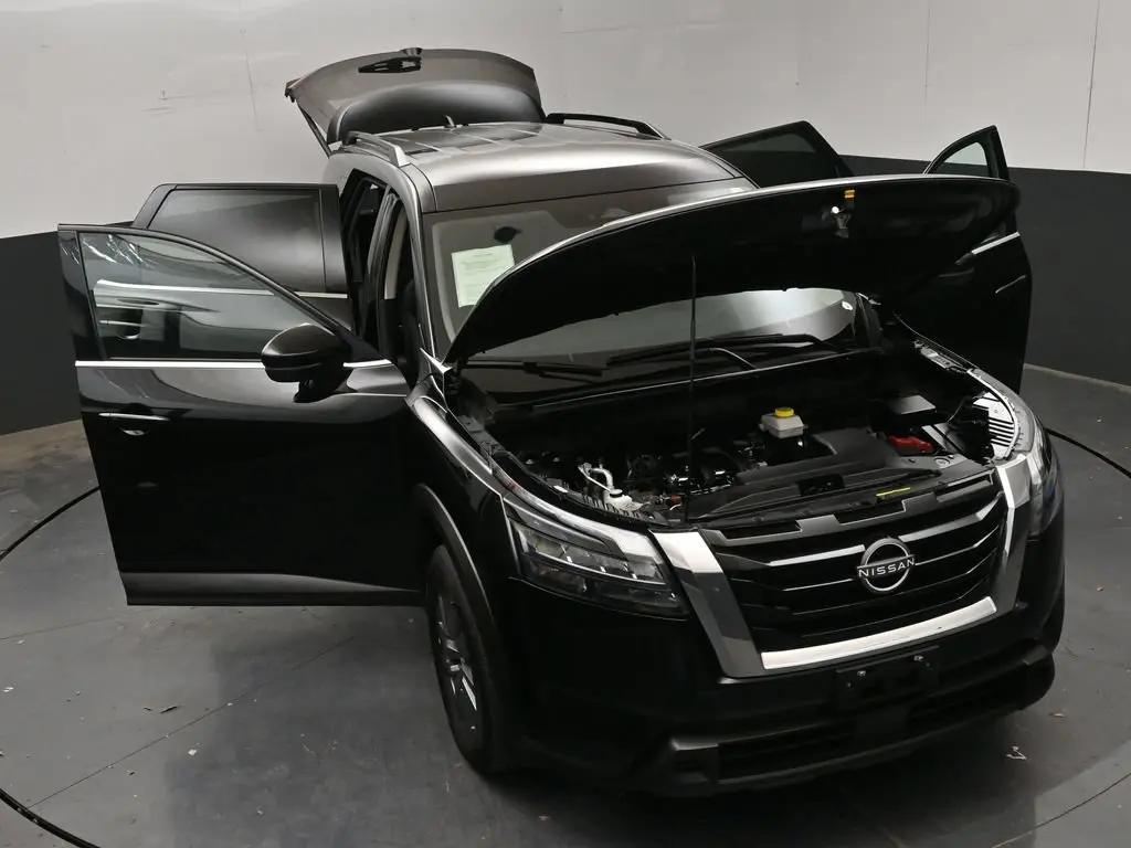 2025 Nissan Pathfinder - $29,998