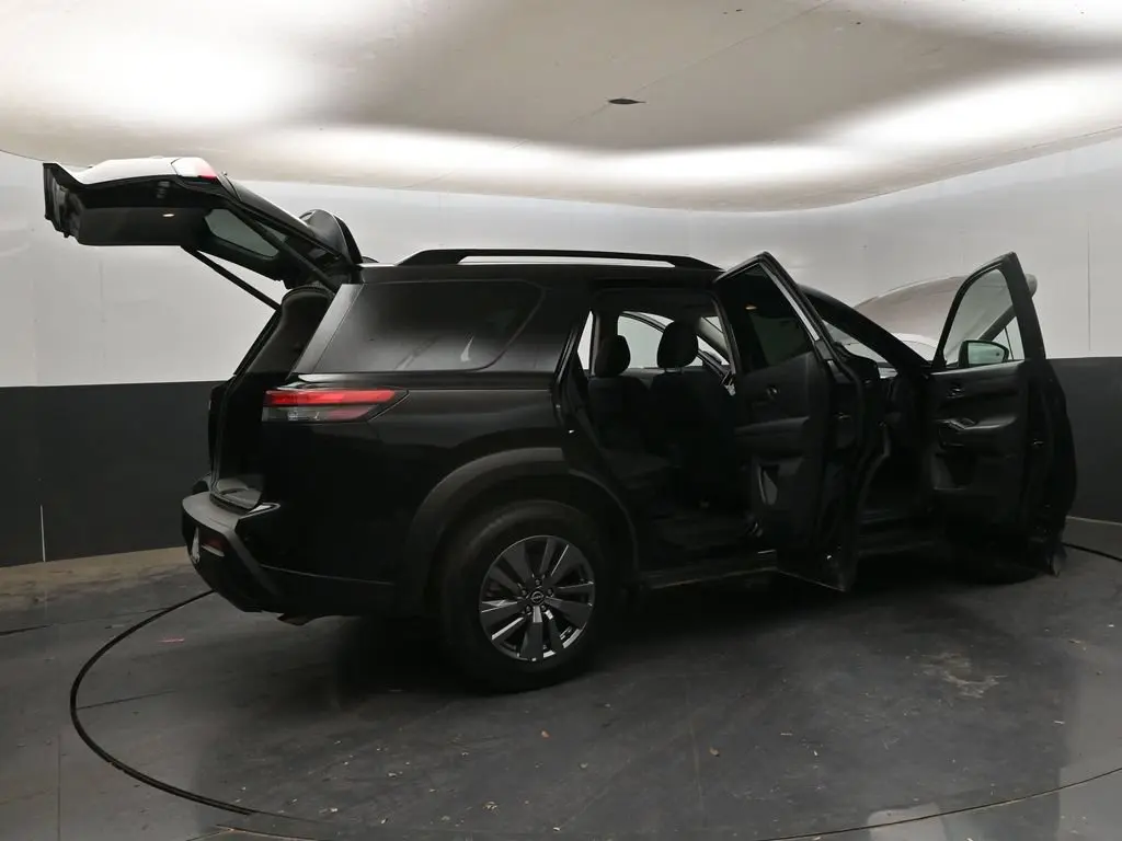 2025 Nissan Pathfinder - $29,998