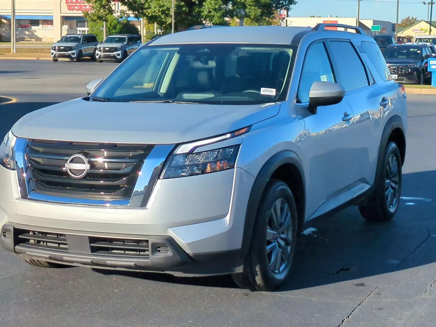 2025 Nissan Pathfinder - $29,138