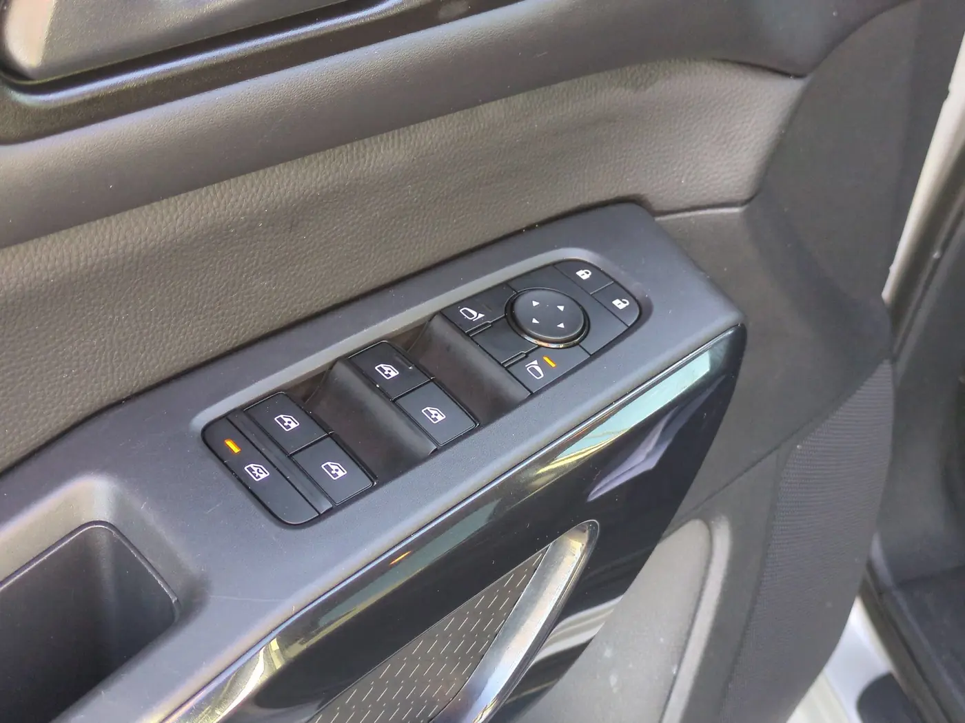 2025 Nissan Pathfinder - $29,138