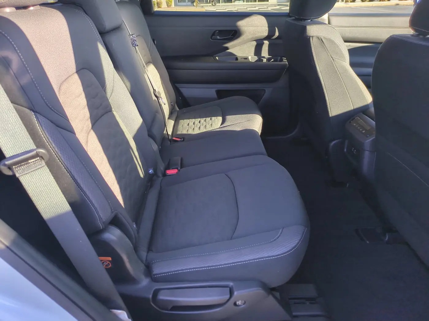 2025 Nissan Pathfinder - $29,138