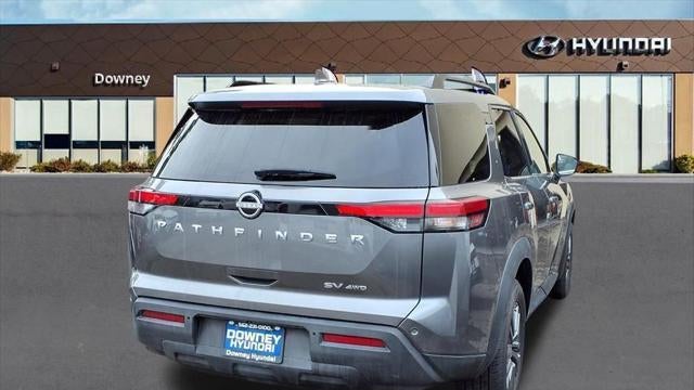 2024 Nissan Pathfinder SV