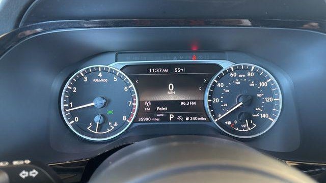 2025 Nissan Pathfinder SV