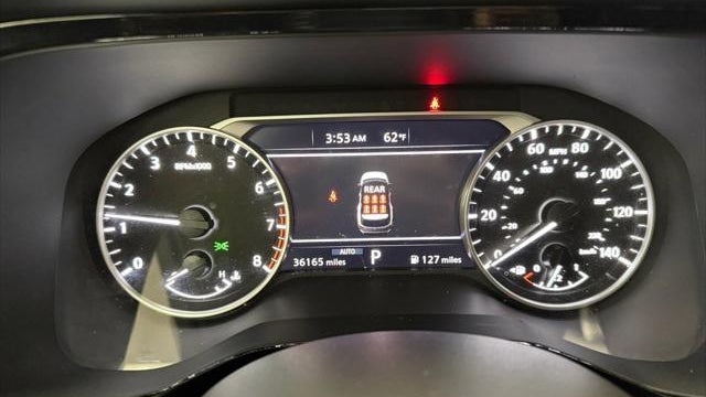2024 Nissan Pathfinder SV
