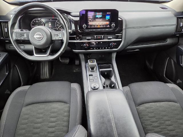 2025 Nissan Pathfinder - $27,605