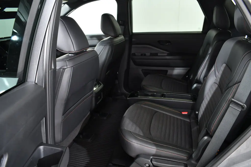 2025 Nissan Pathfinder - $36,455