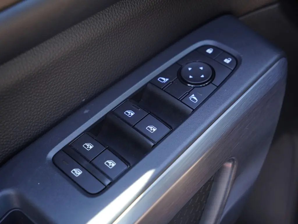 2025 Nissan Pathfinder - $31,988