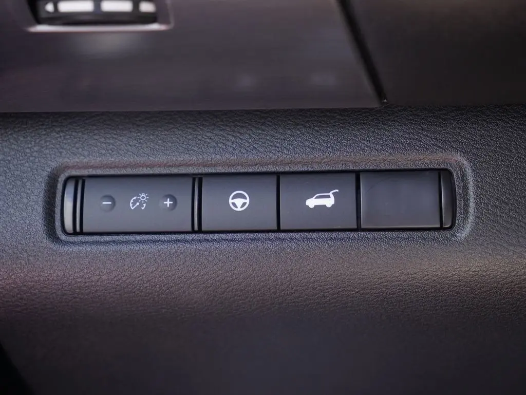 2025 Nissan Pathfinder - $31,988
