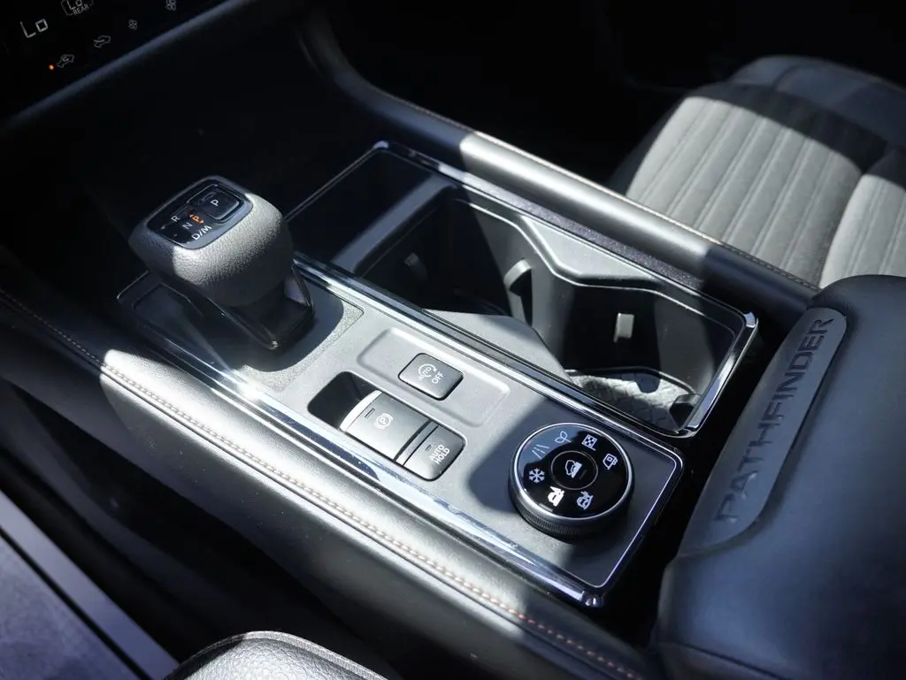 2025 Nissan Pathfinder - $31,988