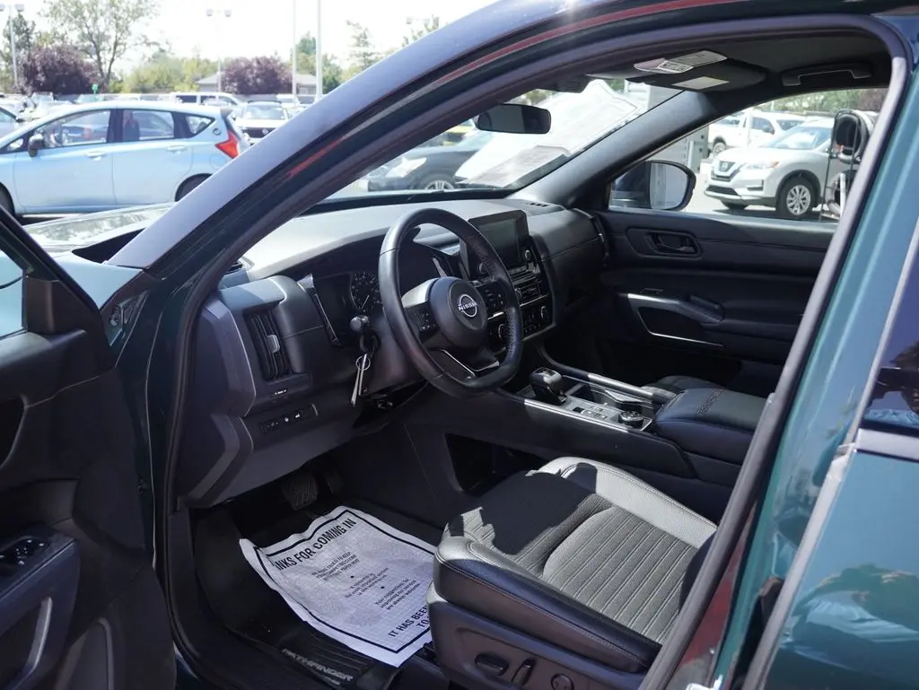 2025 Nissan Pathfinder - $31,988
