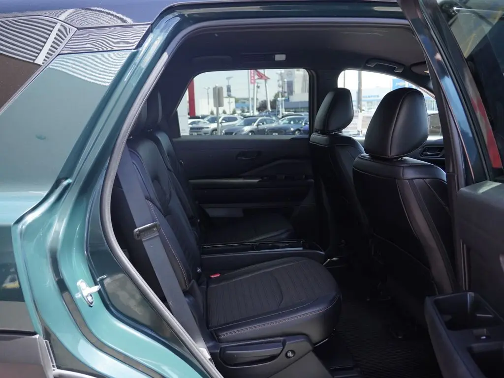 2025 Nissan Pathfinder - $31,988