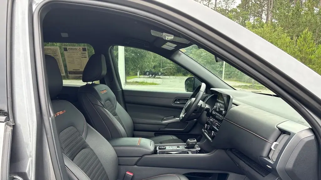 2025 Nissan Pathfinder Rock Creek