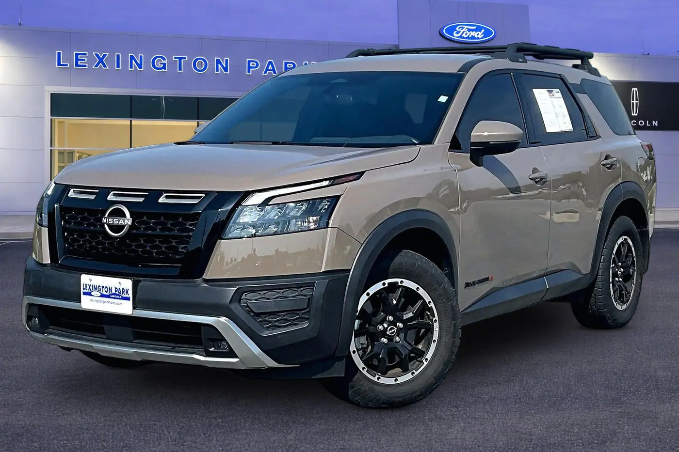 2025 Nissan Pathfinder - $35,999