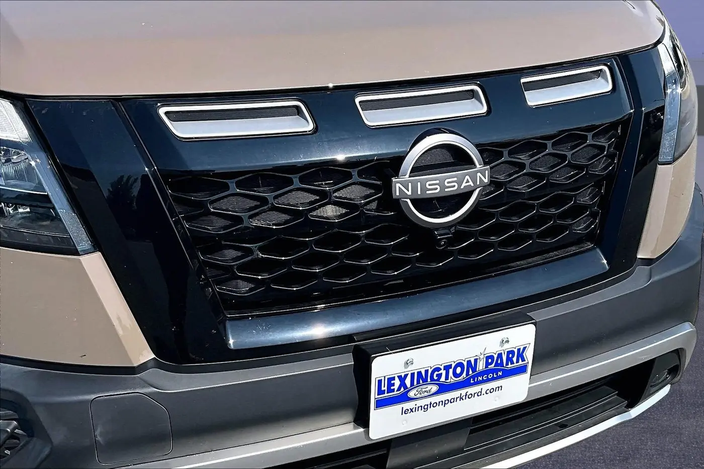 2025 Nissan Pathfinder - $35,999