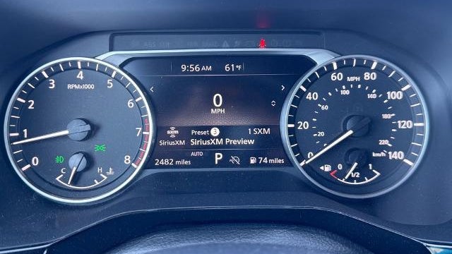 2025 Nissan Pathfinder SV