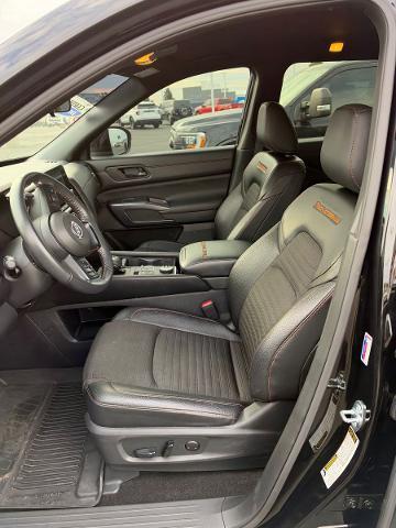 2024 Nissan Pathfinder - $31,300