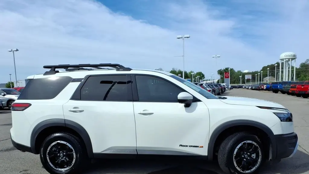 2023 Nissan Pathfinder Rock Creek