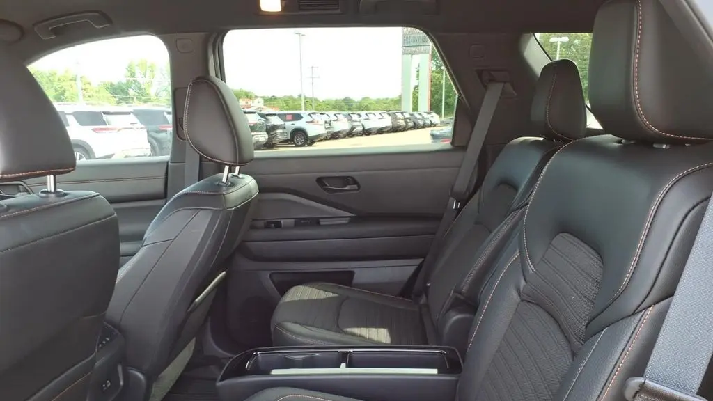 2023 Nissan Pathfinder Rock Creek