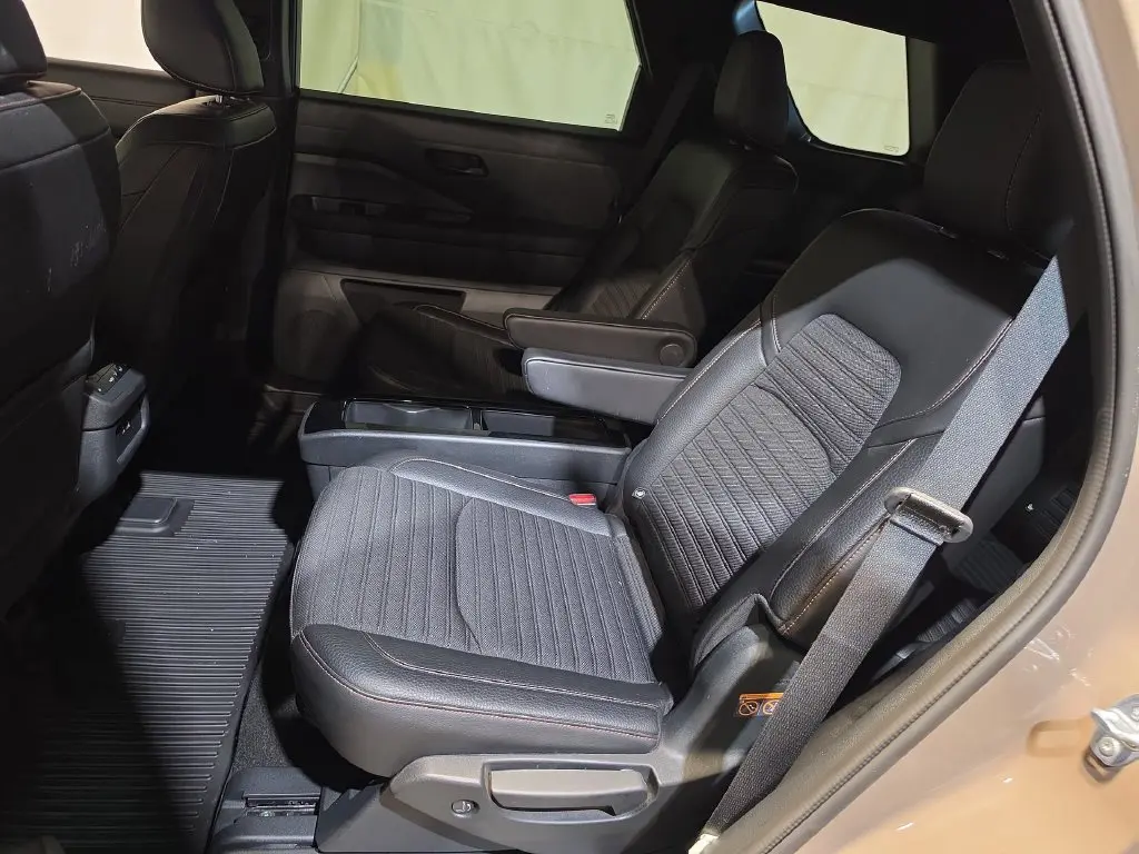 2024 Nissan Pathfinder - $34,596