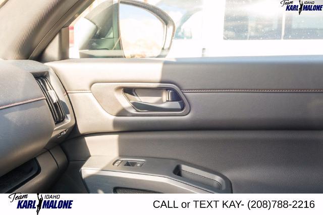 2025 Nissan Pathfinder - $38,542