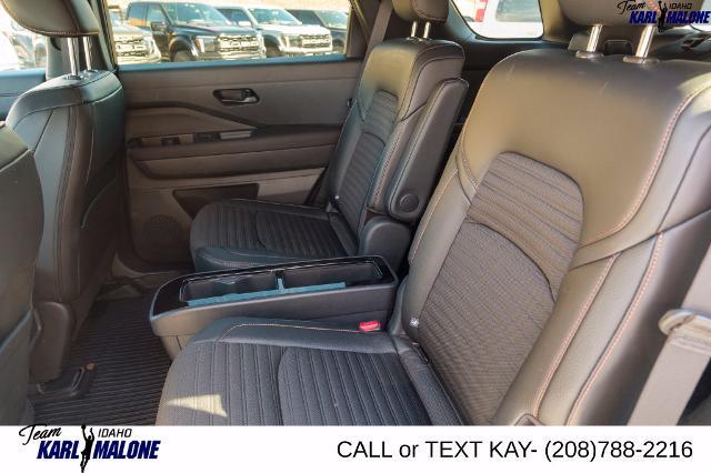 2025 Nissan Pathfinder - $38,542