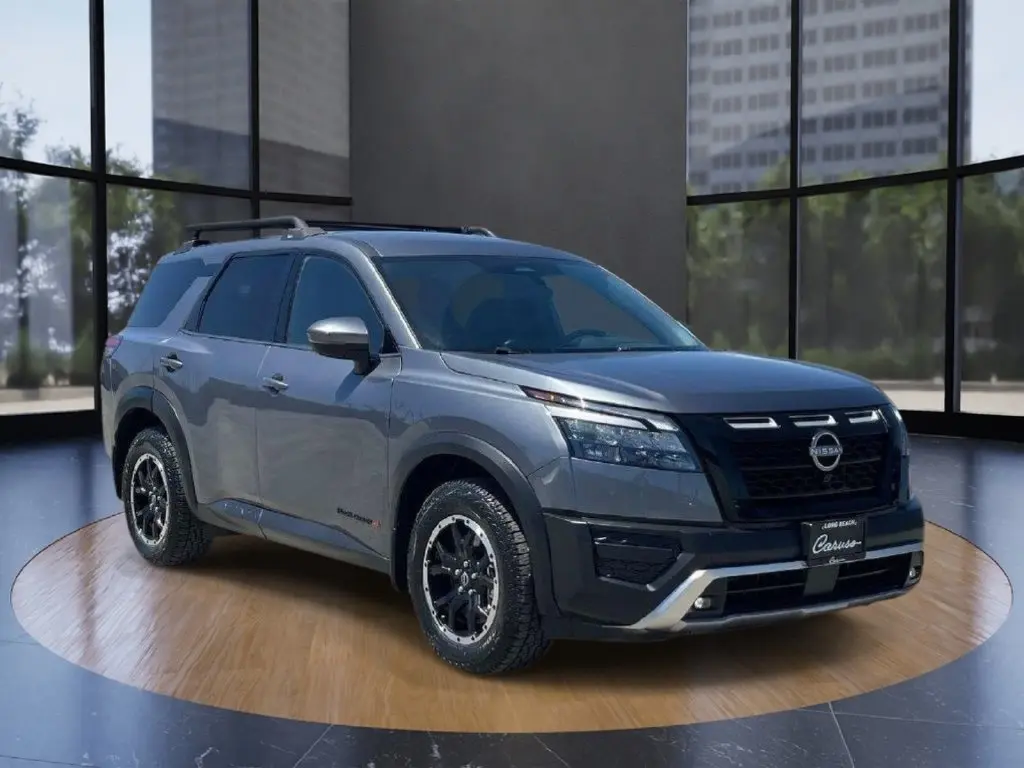 2025 Nissan Pathfinder - $40,995