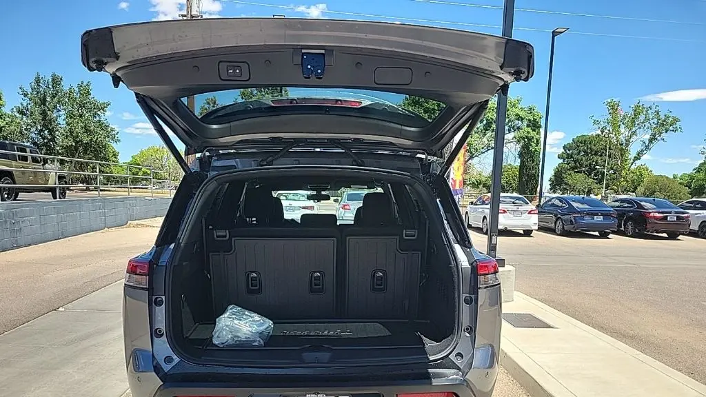 2026 Nissan Pathfinder Rock Creek