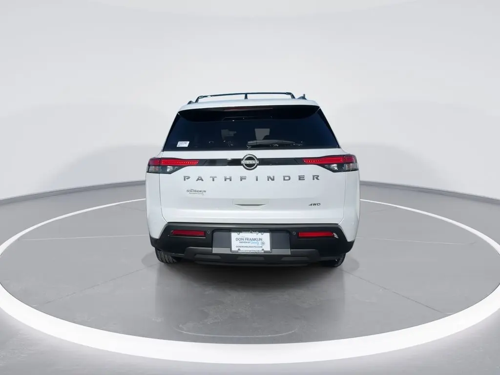 2026 Nissan Pathfinder - $38,455