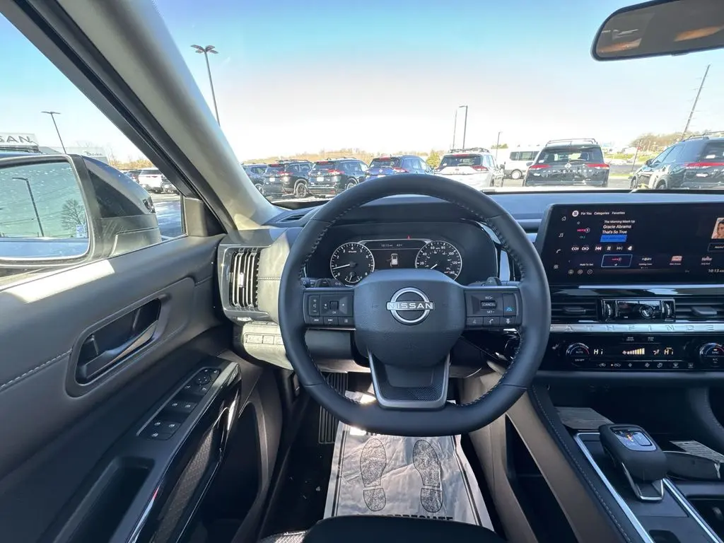 2026 Nissan Pathfinder - $38,455
