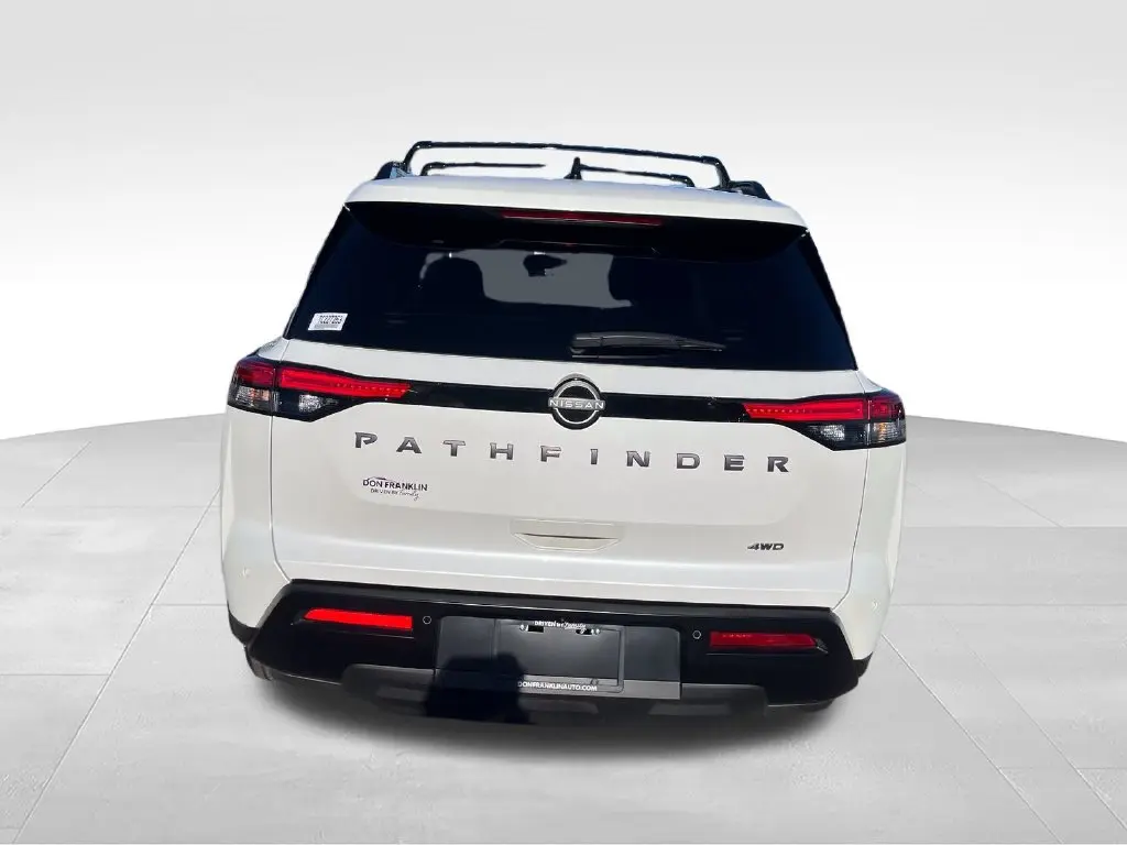 2026 Nissan Pathfinder - $38,455