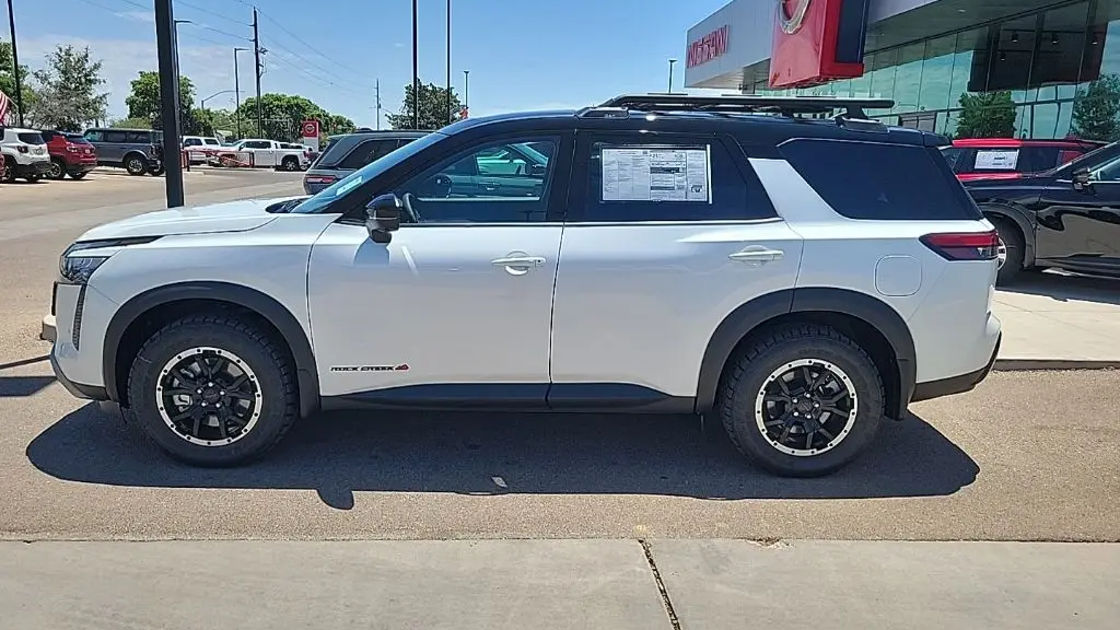 2026 Nissan Pathfinder Rock Creek