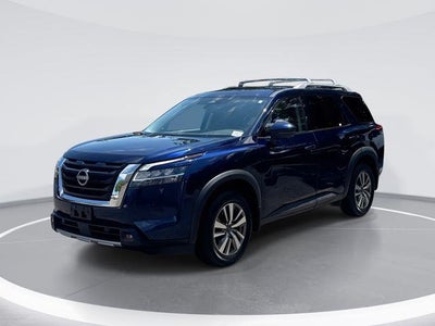 2023 Nissan Pathfinder SL 4DR SUV